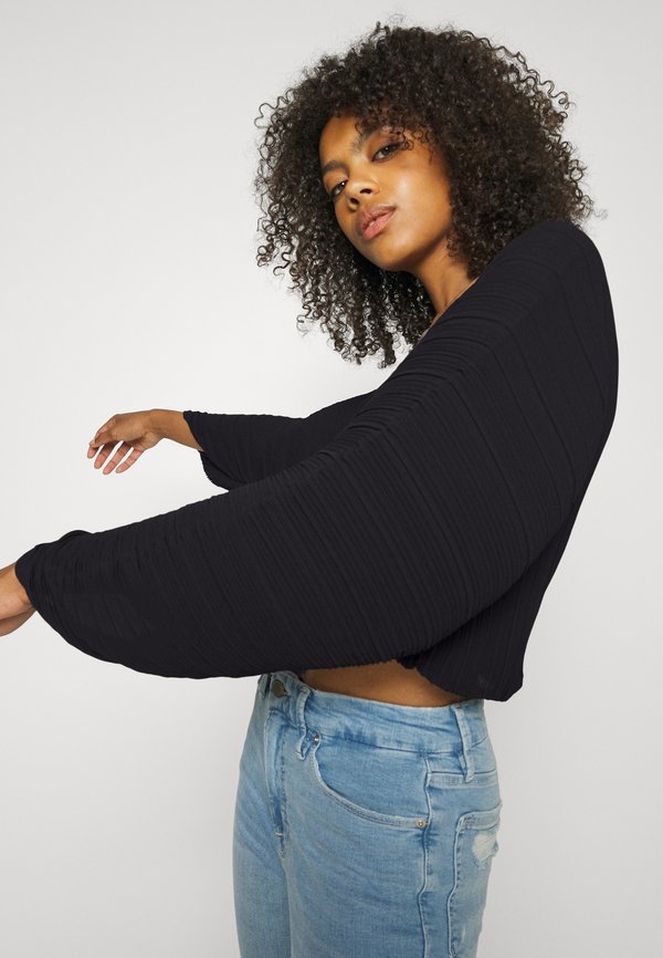 Good American PLISSE SCULPTED TOP