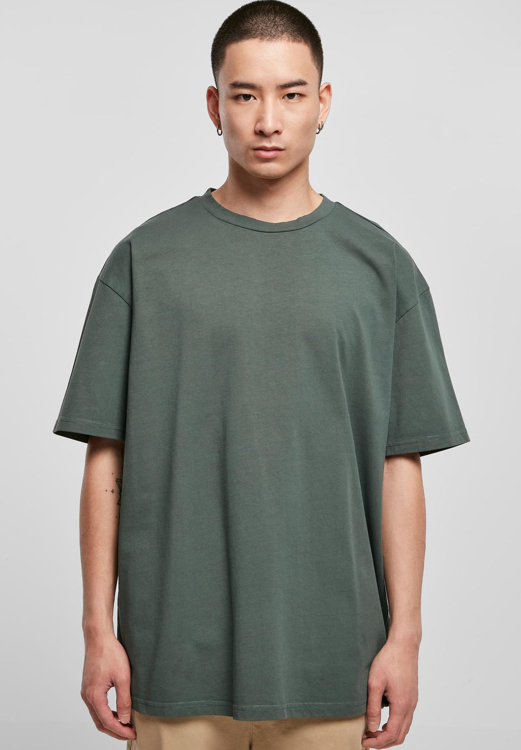 Urban Classics OVERSIZED GARMENT DYE TEE