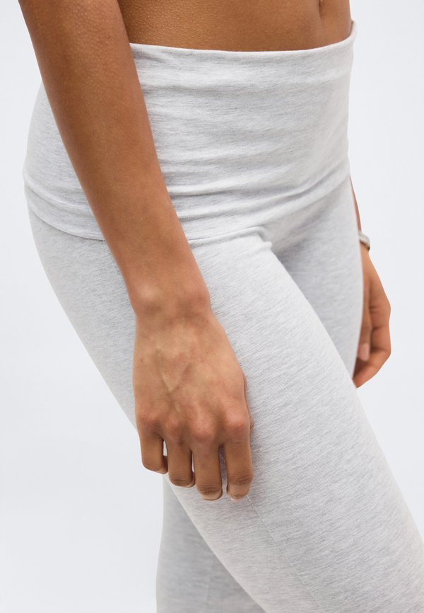 Gina Tricot SOFT TOUCH FOLDED TROUSERS