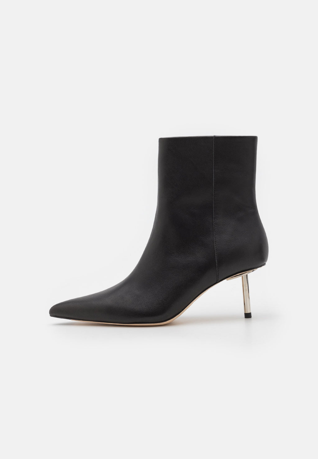 STAND STUDIO MADISON STUDDED BOOT