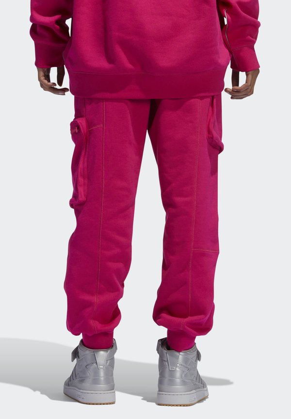adidas Originals IVY PARK CARGO SWEAT PANTS (ALL GENDER)