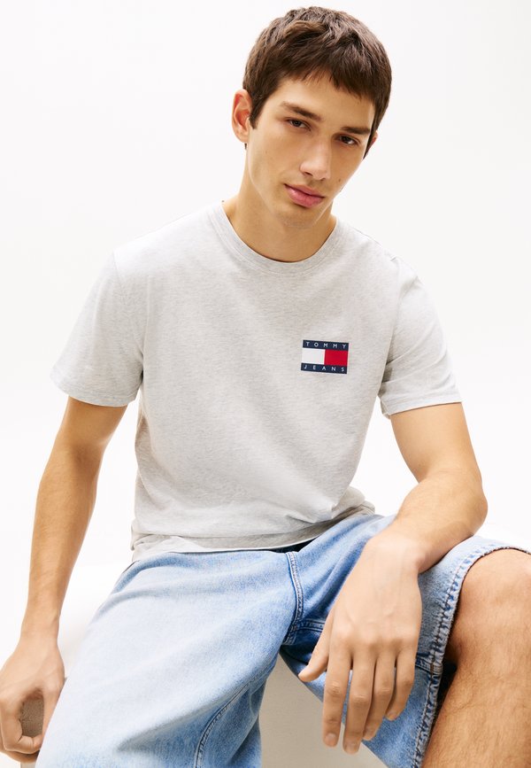 Tommy Jeans LOGO SLIM JERSEY CREW NECK T-SHIRT