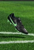 Nike Performance TIEMPO LIGERA PRO FG UNISEX - Firm-ground football boots - black/illusion green
