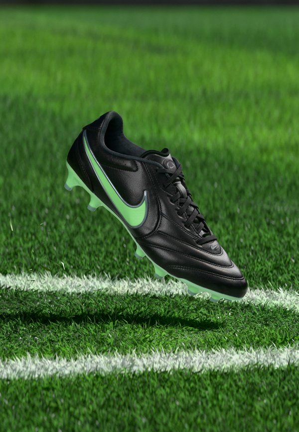 Nike Performance TIEMPO LIGERA PRO FG UNISEX - Firm-ground football boots - black/illusion green