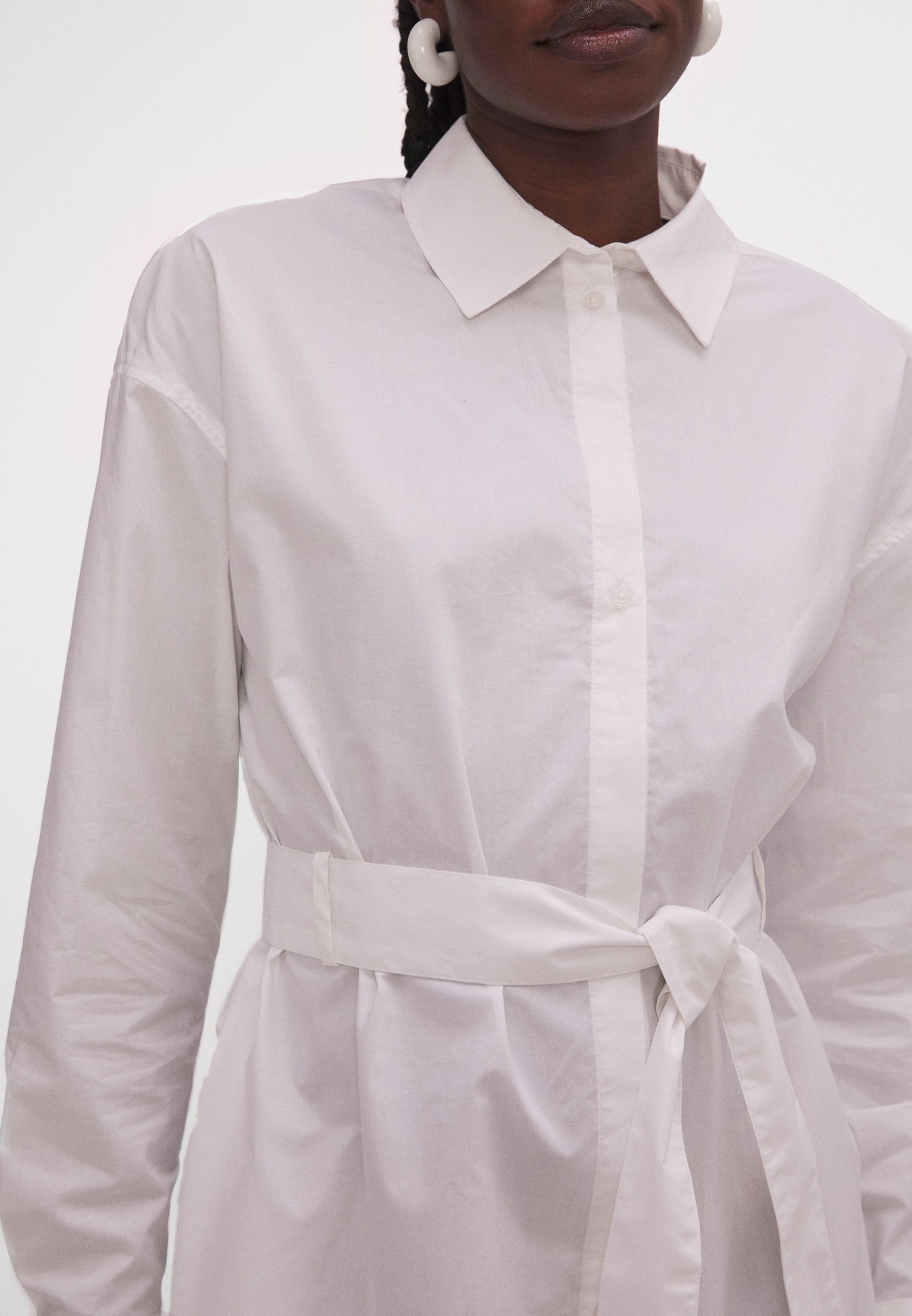 VESTITO Media 6