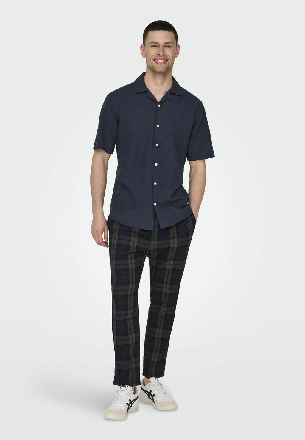 ONSCAIDEN Linen Media 2