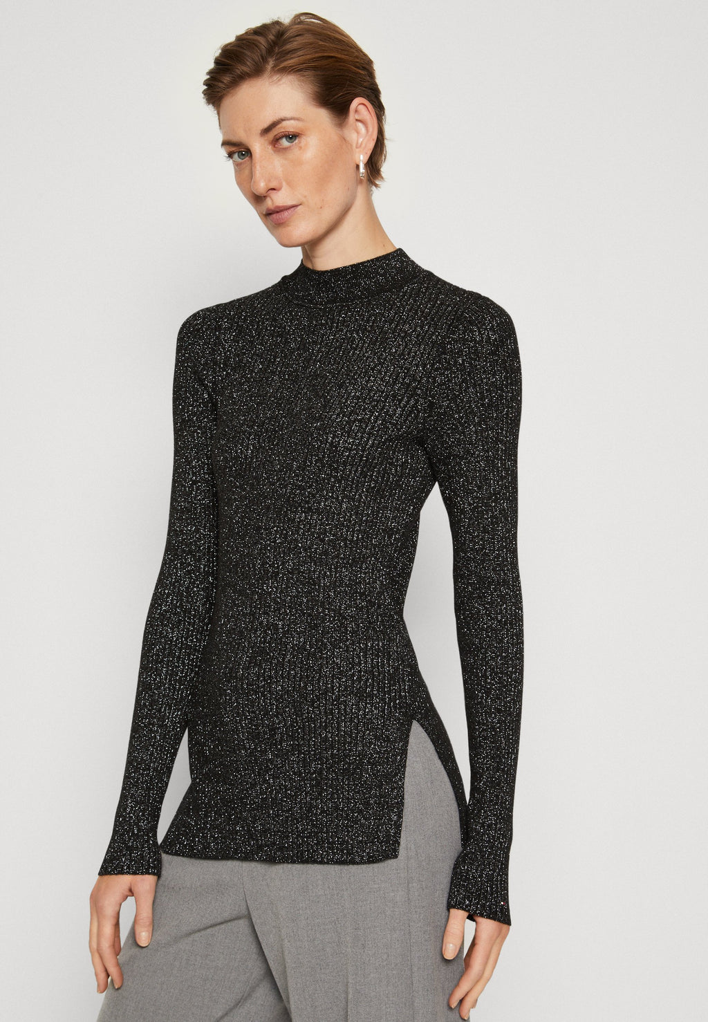 SWEATER Media 5