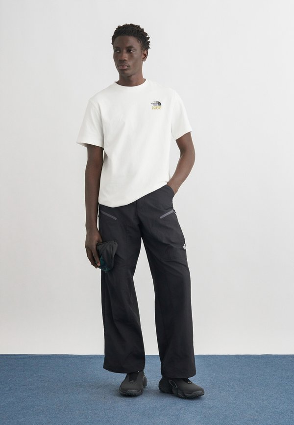 The North Face HALF DOME RELAXED SHORT SLEEVE TEE GRAPHIC