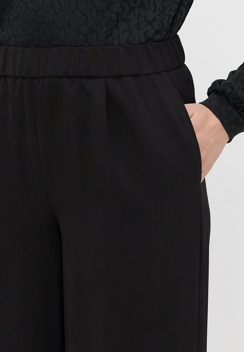 ONLSVEA Loose Fit Media 5