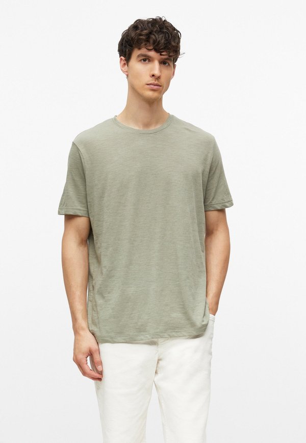 s.Oliver T-SHIRT - Basic T-shirt - helles olivgrün