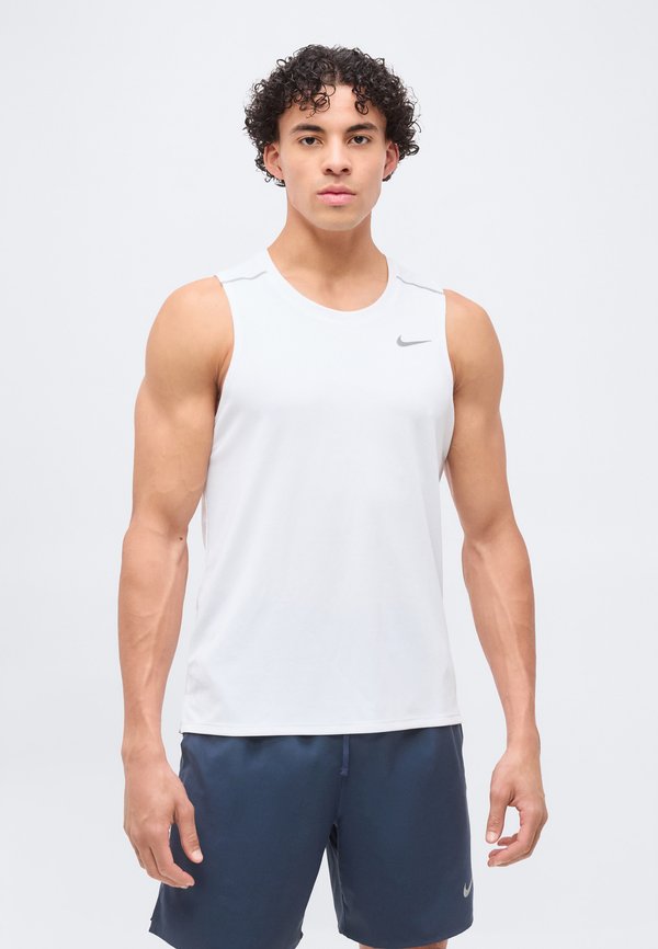 Nike Performance MILER TANK - Top - white