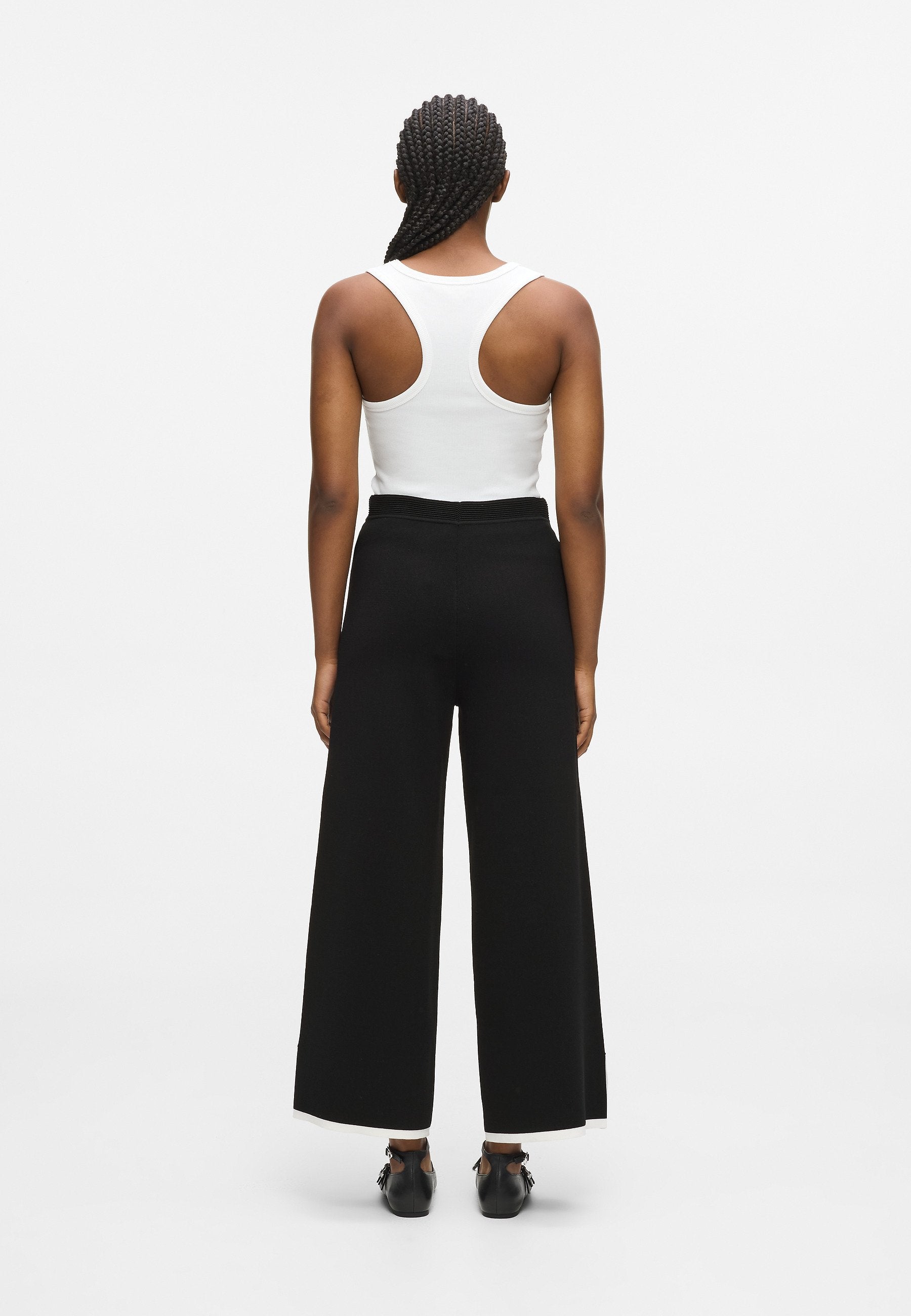 CONTRAST PANTS Media 4