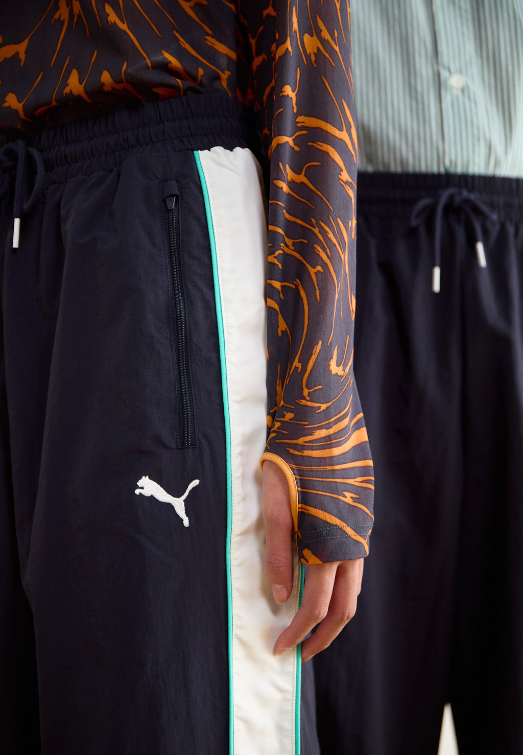 Puma OVERSIZED TRACK PANTS UNISEX