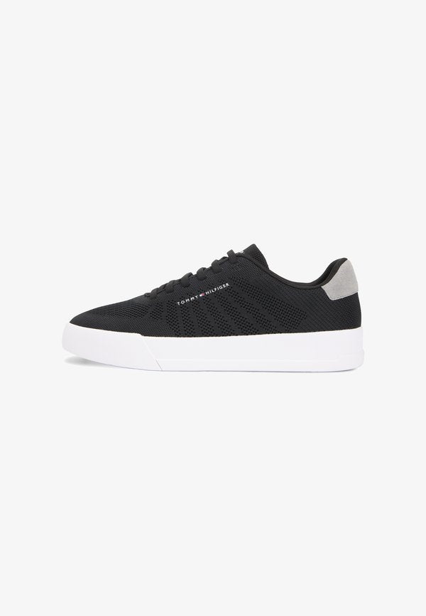 Tommy Hilfiger Trainers - black