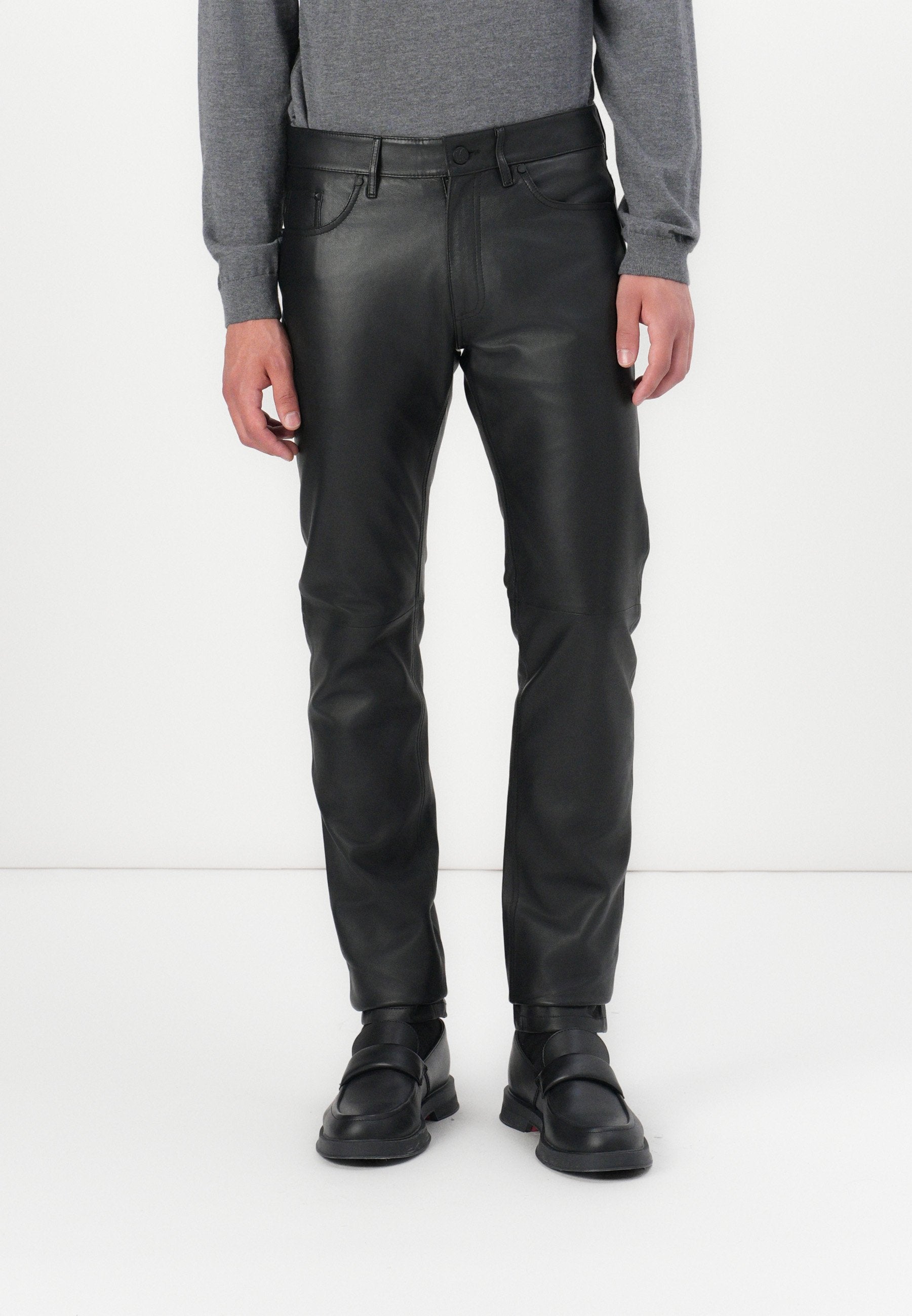 KARL LAGERFELD Lederhose Media 3