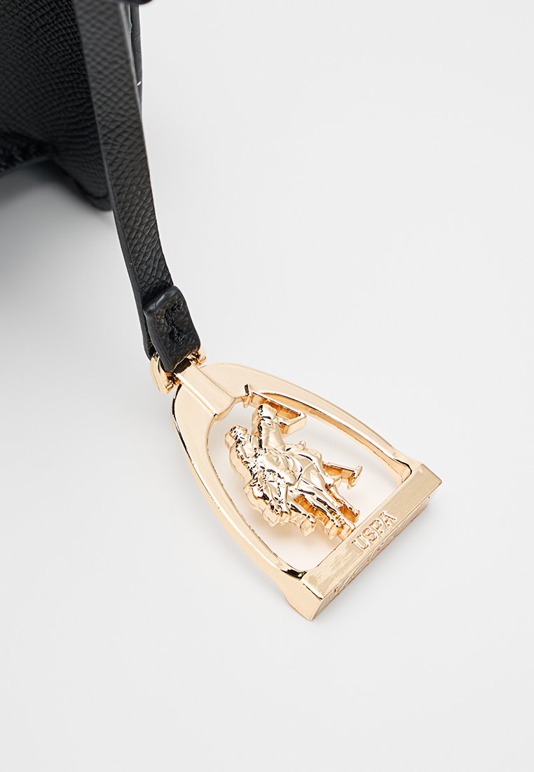 U.S. Polo Assn.
