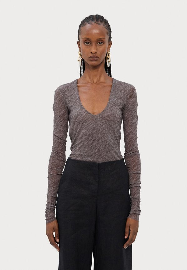 Philosophy di Lorenzo Serafini BODY