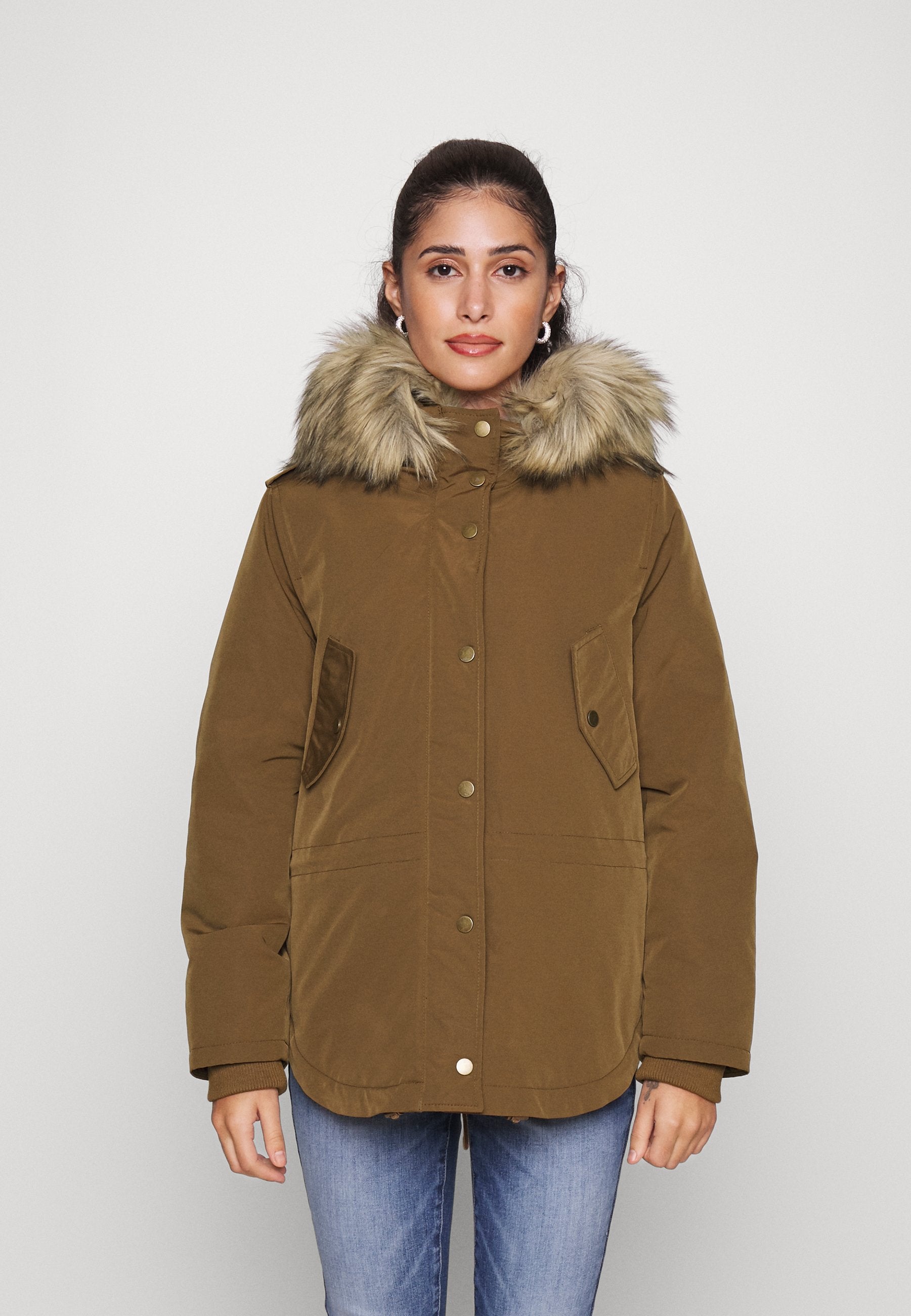 ONLESTHERPARKA Media 3