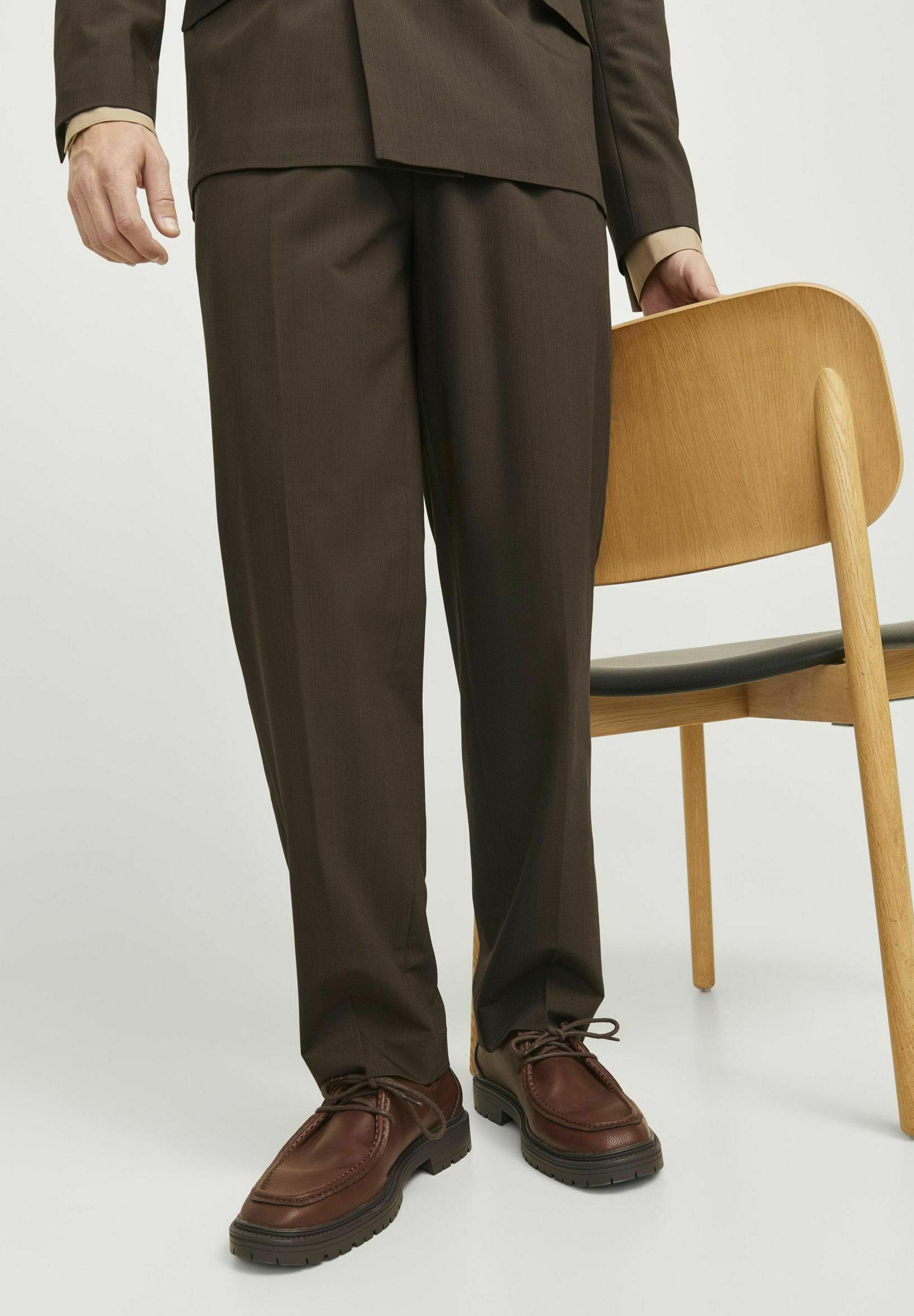 Jack & Jones PREMIUM JPRBUSHWICK Relaxed Fit Tailored