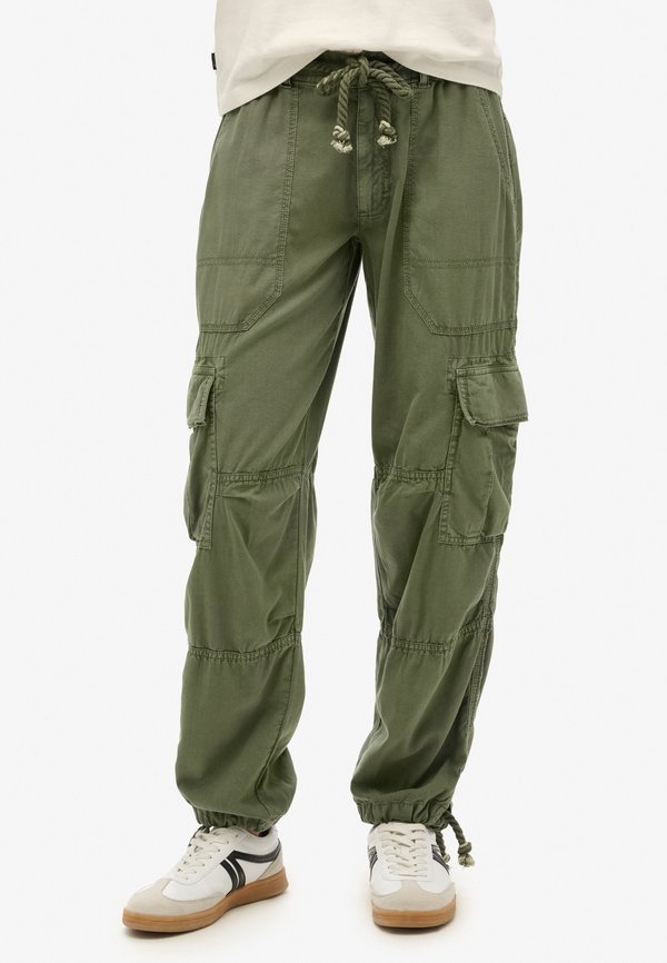 Superdry & Co LIGHTWEIGHT - Beach accessory - military duck green