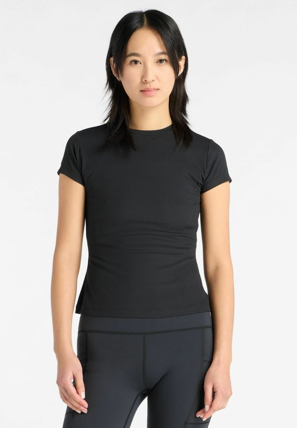 New Balance RIBBED FITTED T-SHIRT - Basic T-shirt - black