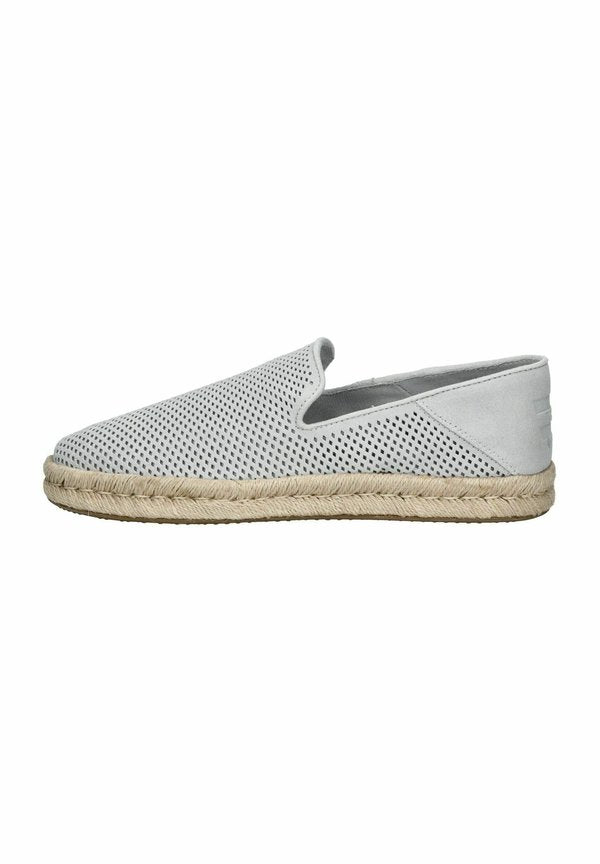TOMS