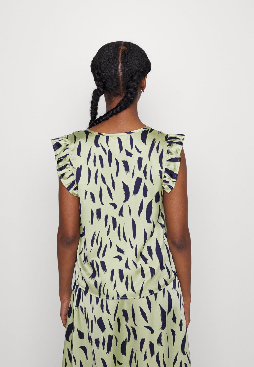 Object Petite OBJPAPAYA NOUR