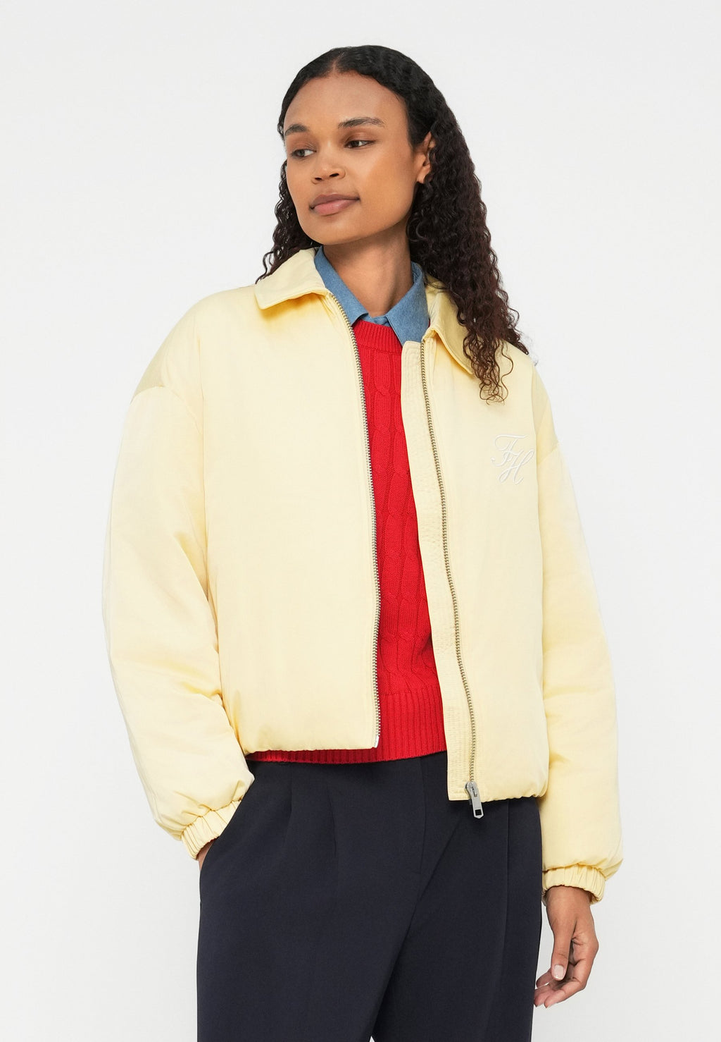 WATER REPELLENT SATIN RELAXED PADDED JACKET Media 5