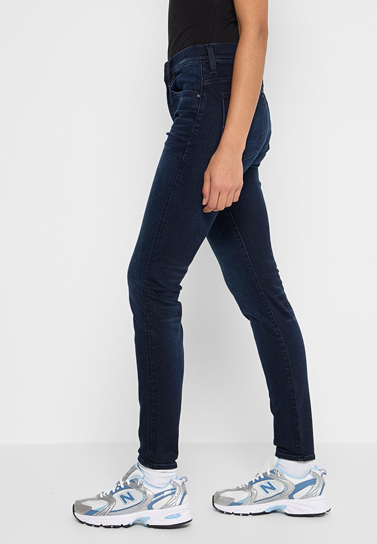 LHANA SUPER SKINNY Media 2
