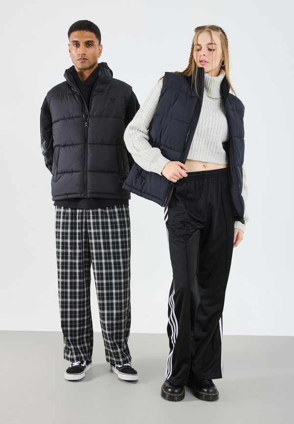 YOURTURN by Zalando UNISEX OVERSIZED FIT PUFFED WAISTCOAT