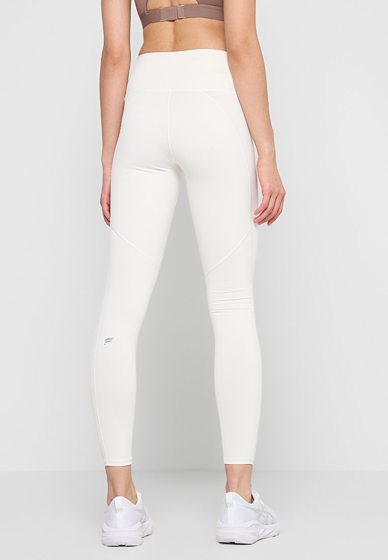 Fabletics DEFINE