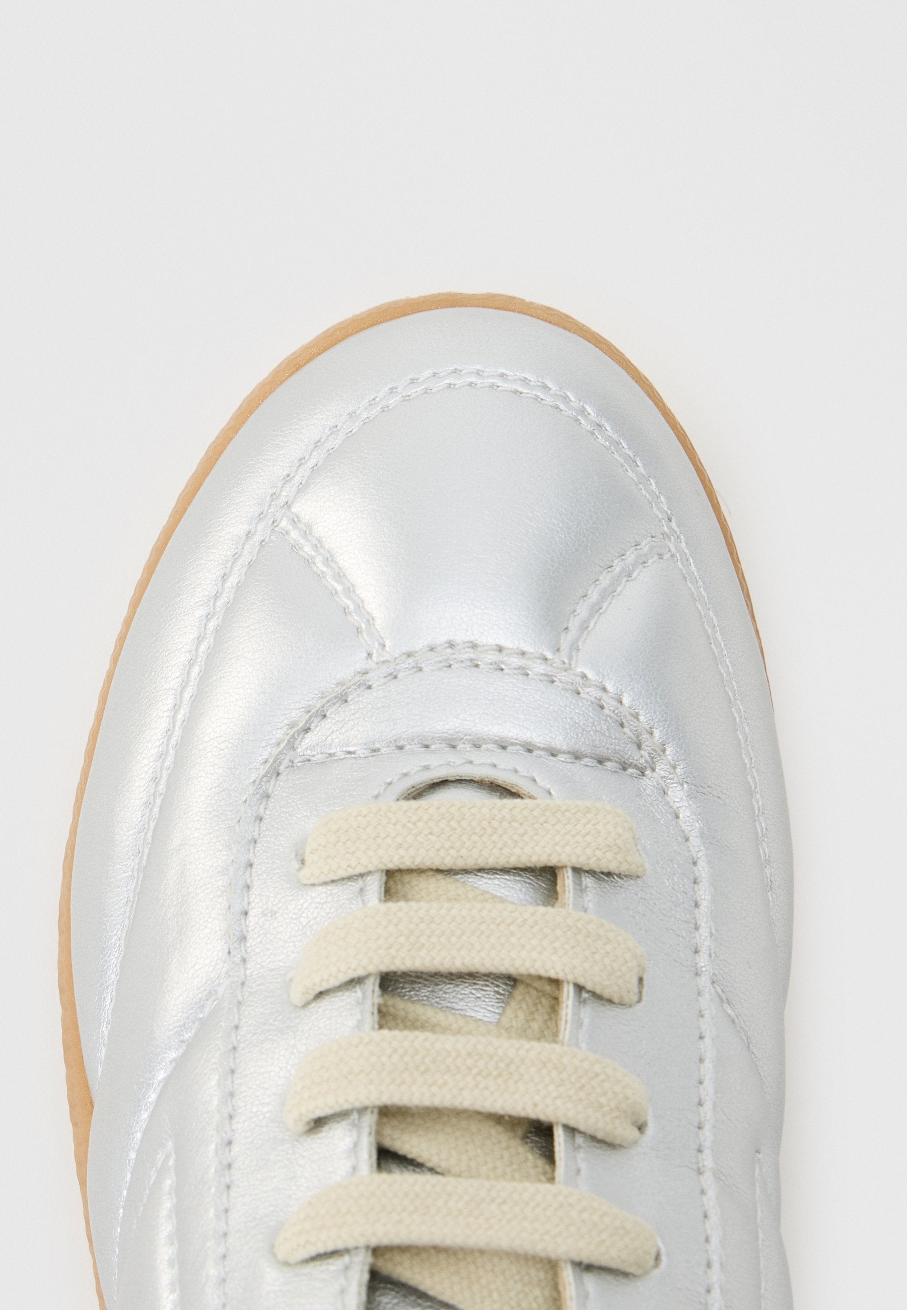 MM6 Maison Margiela