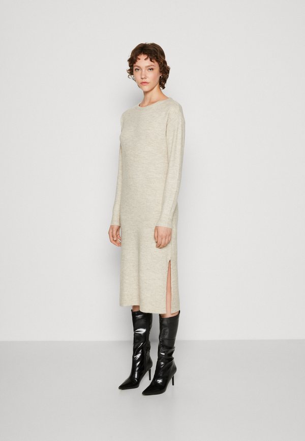 Vero Moda Knitted VMLEFILE Long - Jumper dress - birch