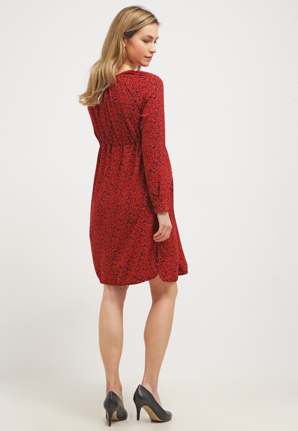 GAP Maternity