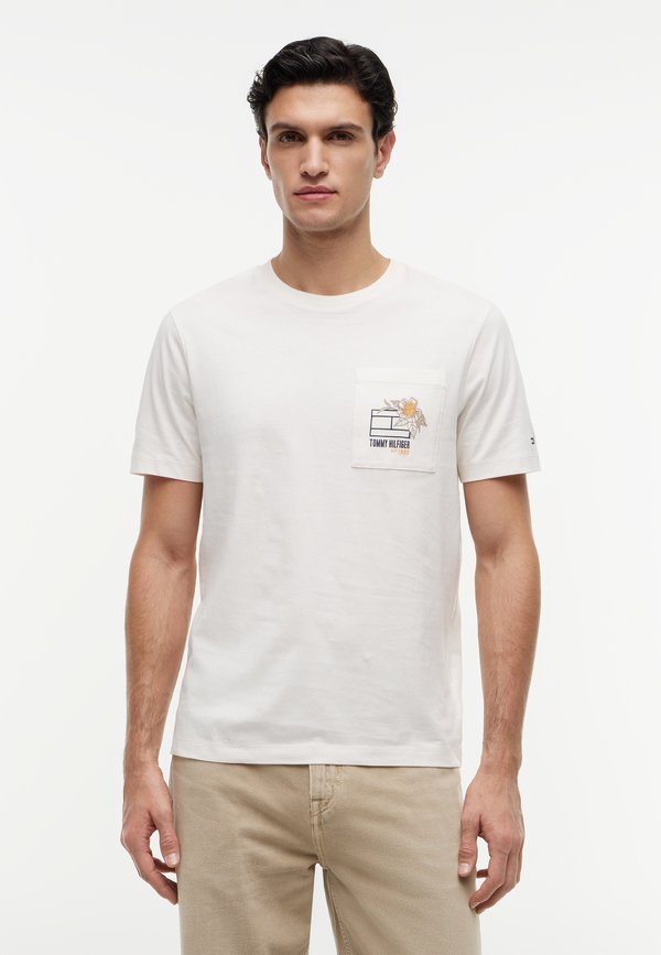 Tommy Hilfiger SUMMER - Print T-shirt - ivory petal