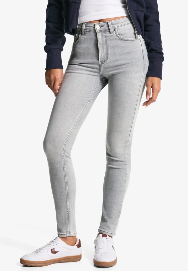 Bershka Jeans Skinny Fit - grey