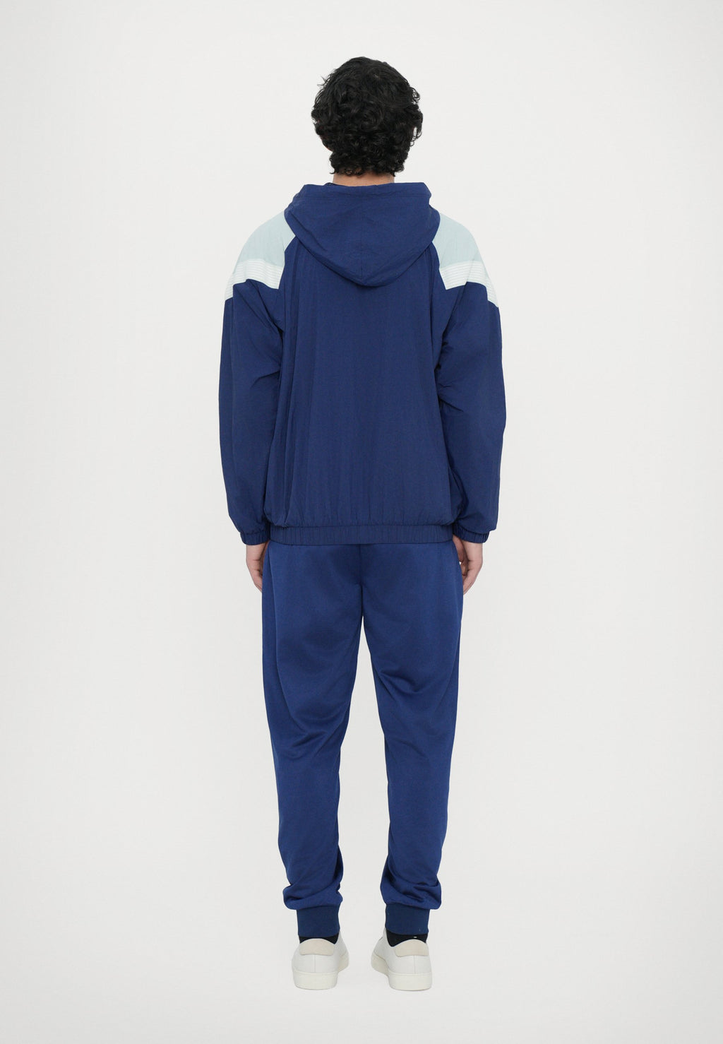EA7 Emporio Armani Übergangsjacke Media 6