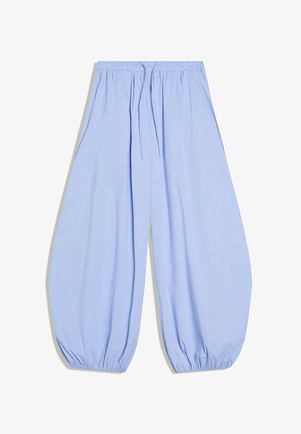 Bershka TROUSERS 00928741 - Trousers - blue