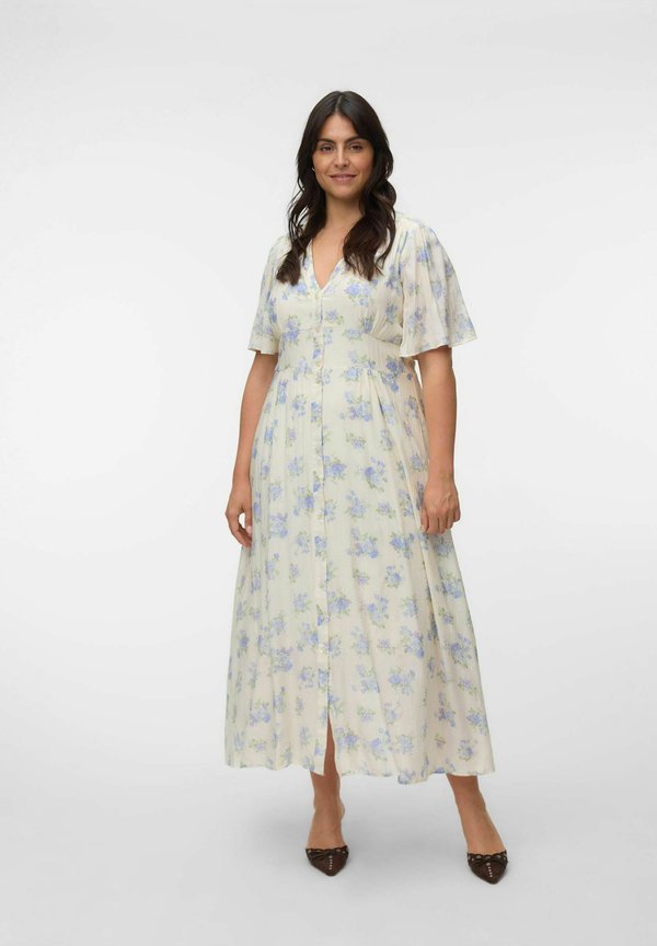 Vero Moda Curve SMOCK DRESS VMCBELLA LONG DRESS - Maxi dress - birch
