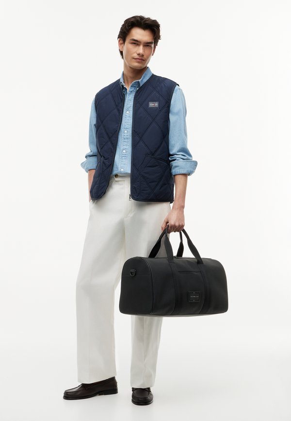 Tommy Hilfiger FOUNDATION UNISEX - Holdall - black