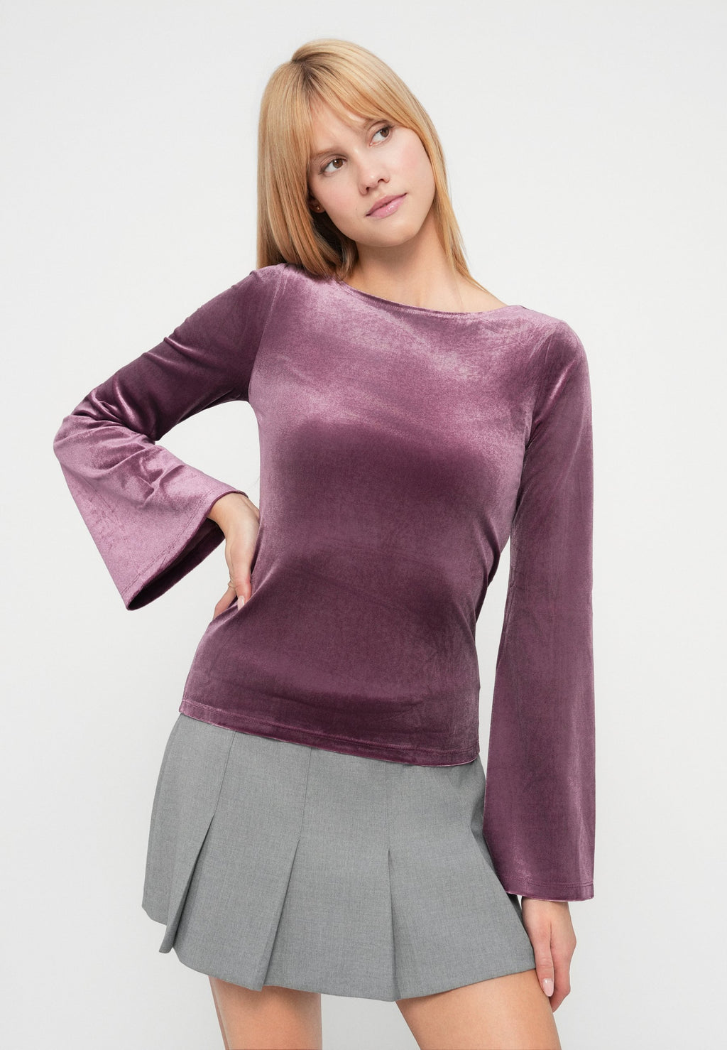 GAP BOATNECK BELL SLEEVE