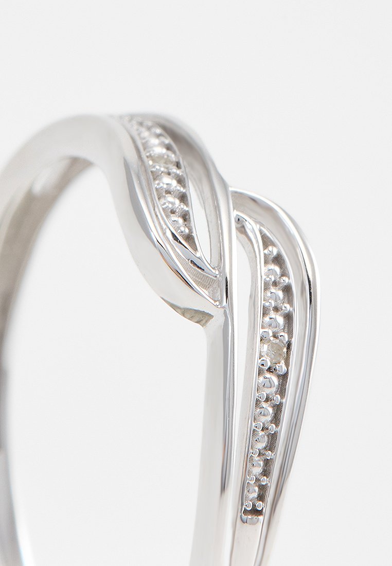 Revoni 0.01 CT DIAMOND