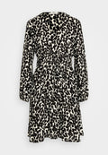  FEMININ STYLE DEEP V NECK  Media 1