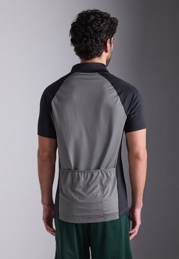 Pier One Sport by Zalando SHORT SLEEVE CYCLING JERSEY WITH 1/4 ZIP AND BACK POCKET