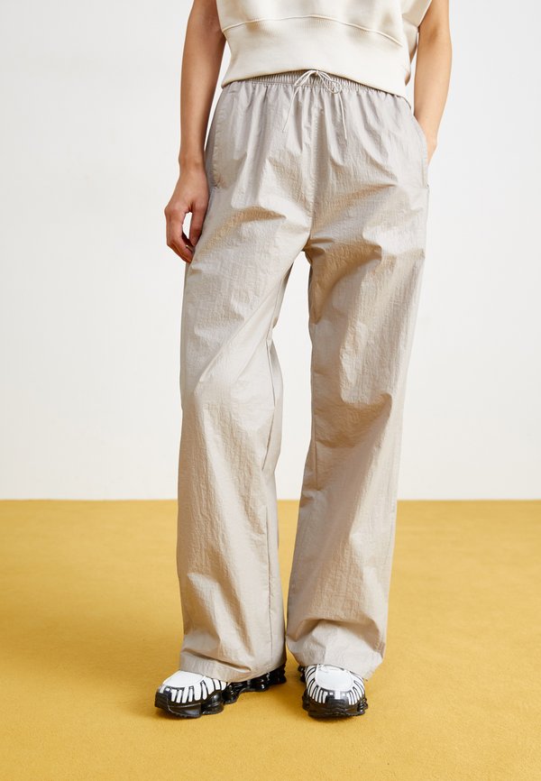 Nike Sportswear Trousers - light iron ore/flat pewter