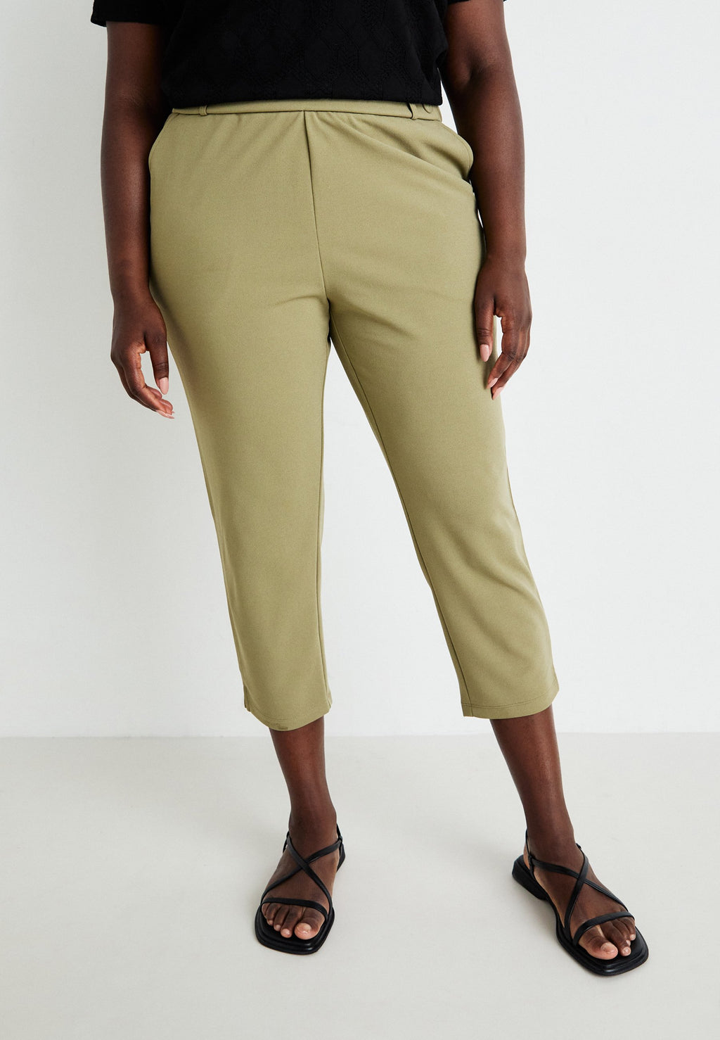 ONLY Carmakoma CARSANIA PULL UP PANT