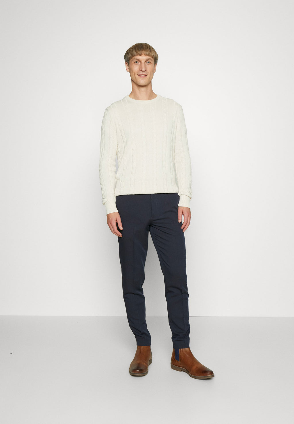 CLUB PANTS Media 6
