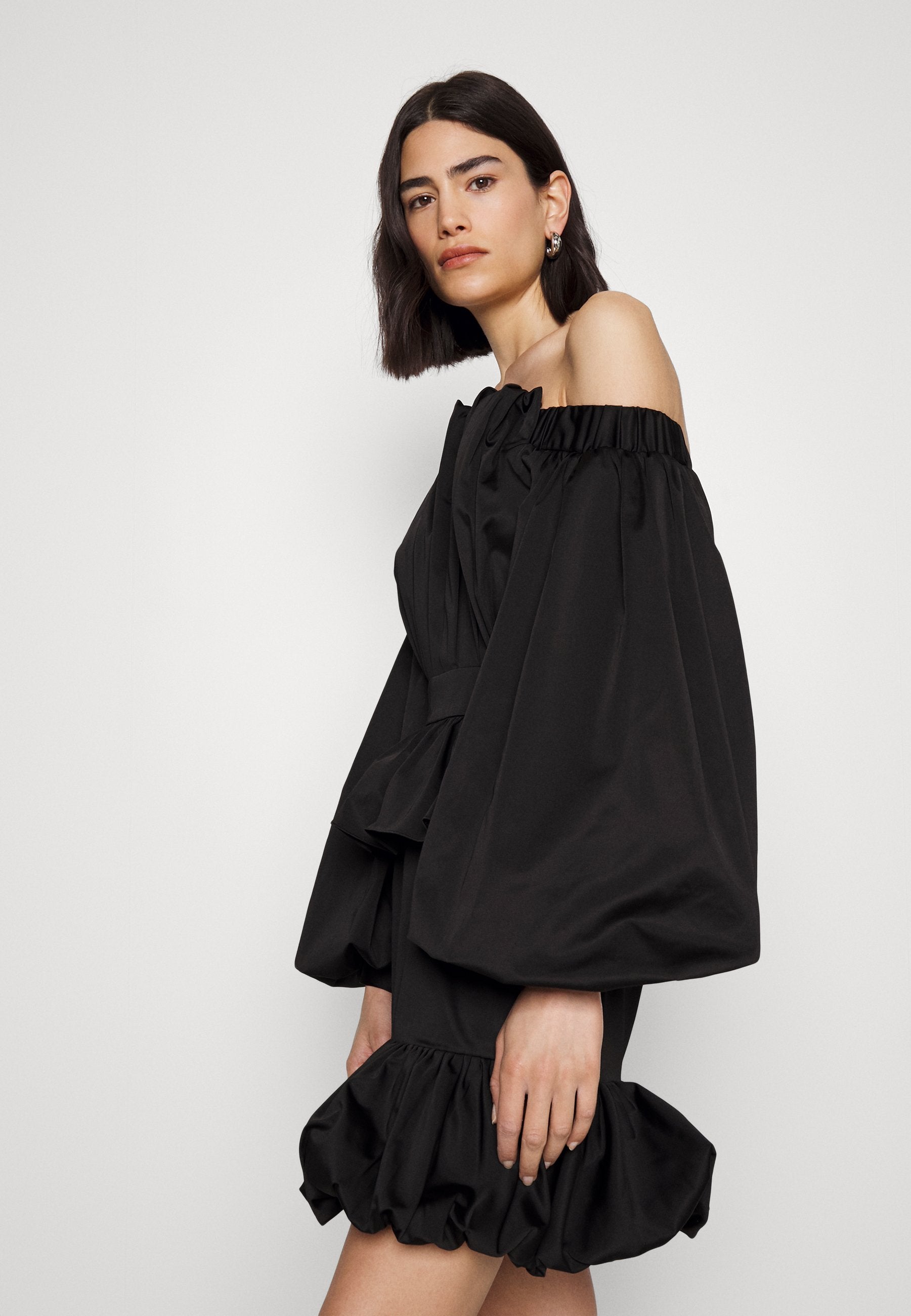 HUN'S PICK RUFFLE Media 5