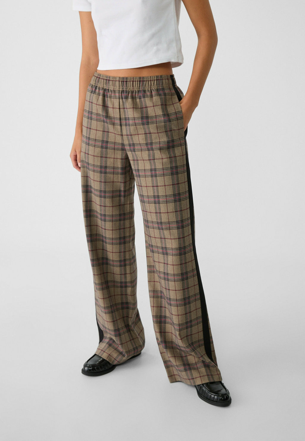 Stradivarius CHECK  WITH SIDE STRIPE