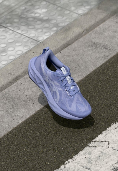 ASICS NOVABLAST 5